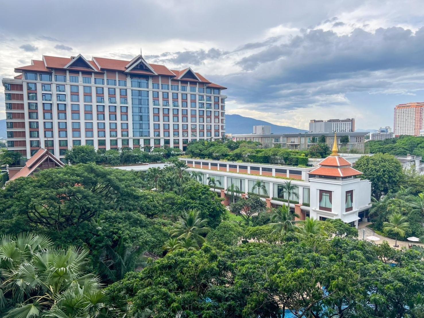 The Astra Luxury Condo In Town Chiang Mai Eksteriør bilde