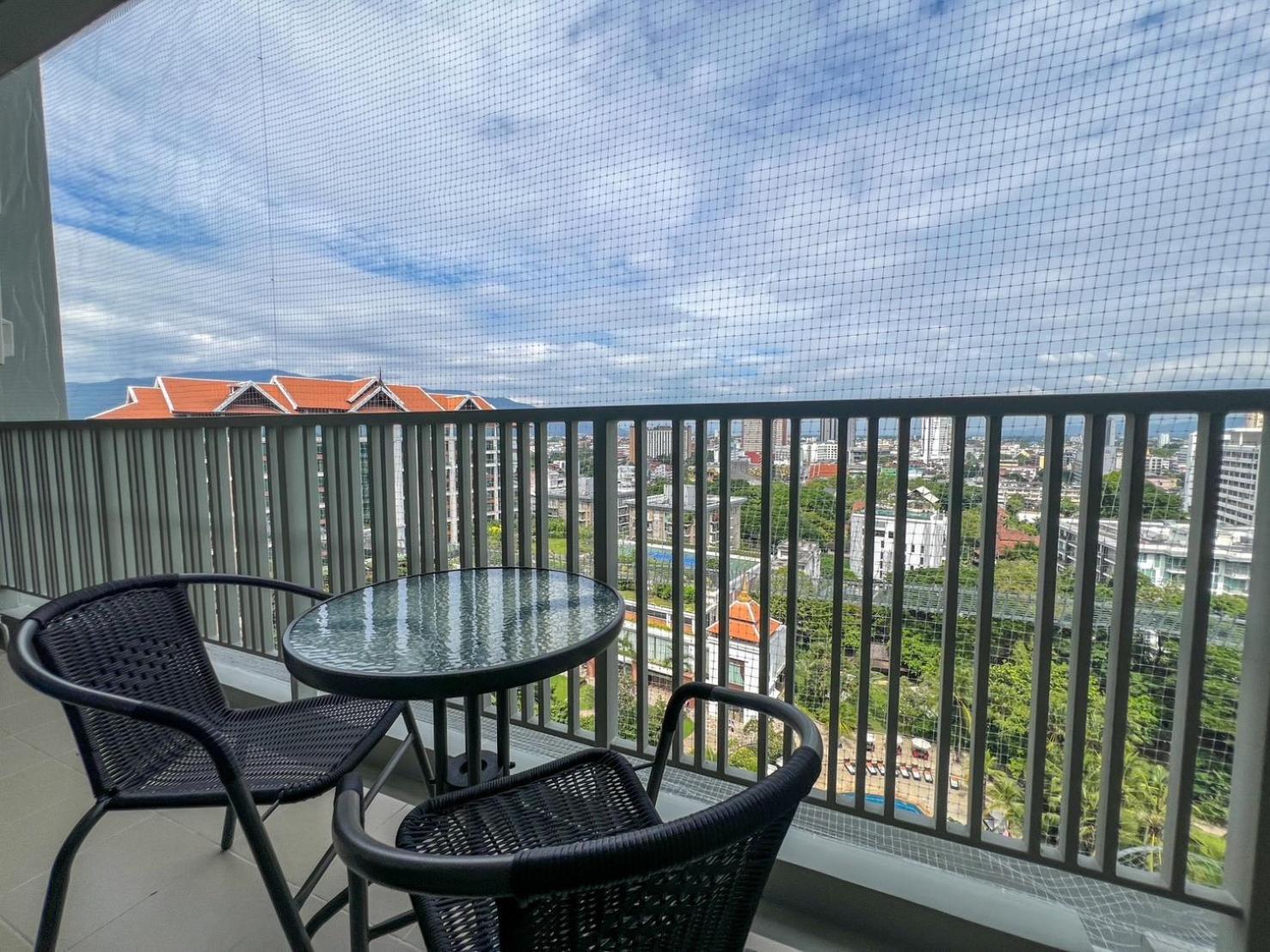 The Astra Luxury Condo In Town Chiang Mai Eksteriør bilde